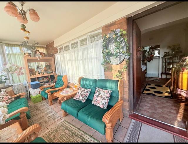 8 BEDROOM HOUSE FOR SALE IN VANDERBIJLPARK CW 2